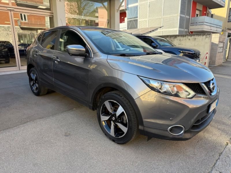 Nissan Qashqai  1.2 DIG-T N-Connecta